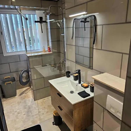 Appartement Le Stellamar , Proche De La Vallauris