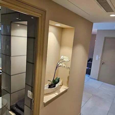 Le Stellamar , Proche De La Daire